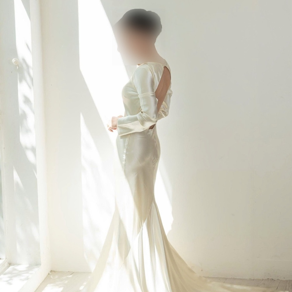 100% Silk Cream Reformation Wedding Gown